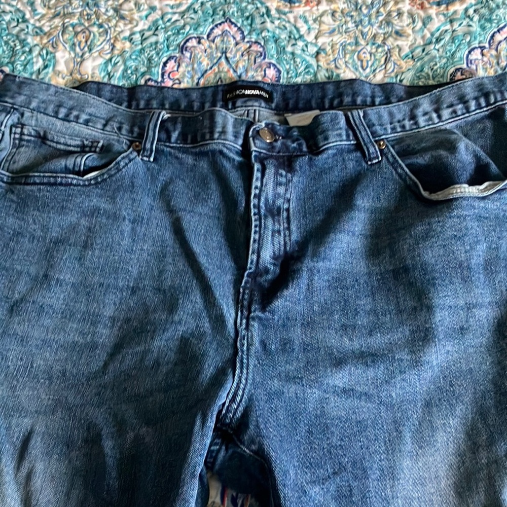 Fashion Nova Relaxed Blue Jeans with Edgy Raw Hem - Picture 3 of 10